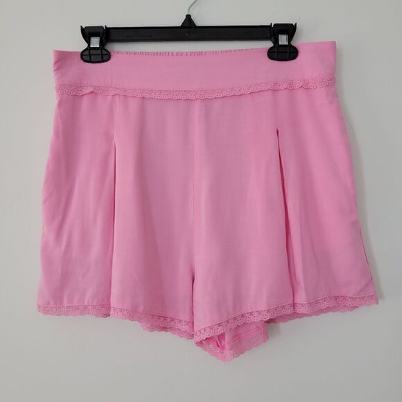 NWT BCBGeneration Lace Trim Shorts - Picture 1 of 5